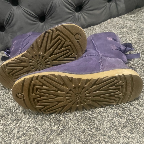 Girls purple Bailey Bow UGGs size US 5 - Picture 9 of 14